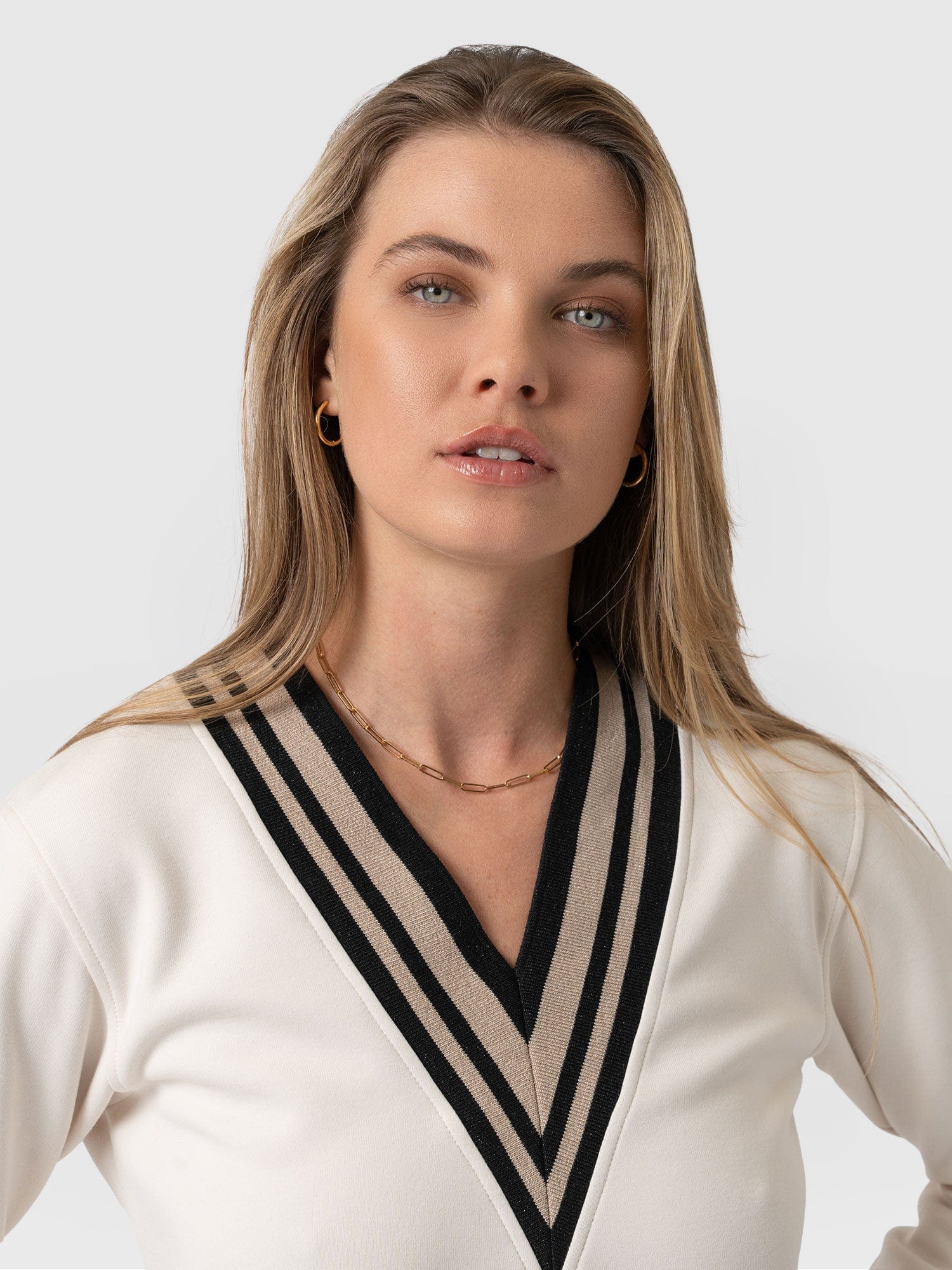 Hailey Sweater Cream - Women's Jumper | Saint + Sofia® EU